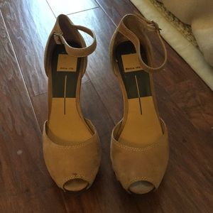 Dolce Vita heels size 8